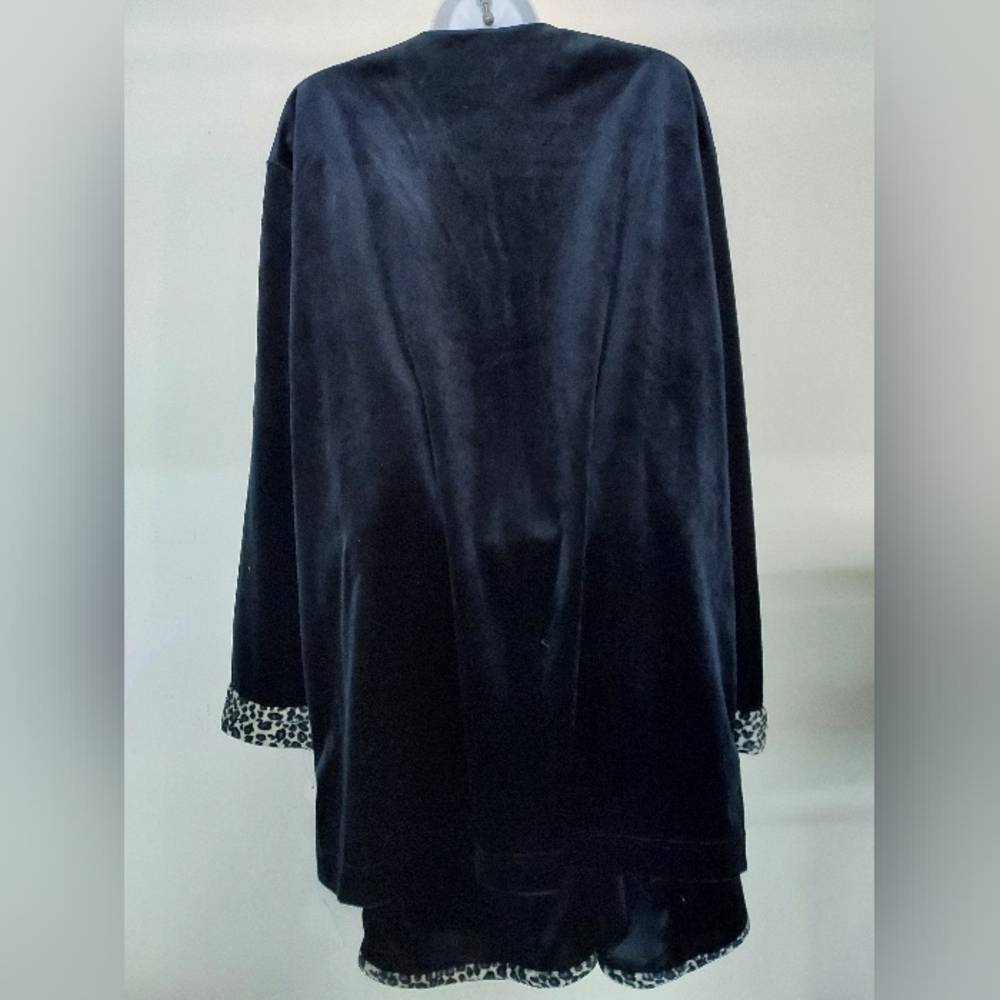 Skirt set by Personality - Picture 5 of 11